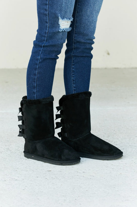 Forever Link Bow Detail Faux Suede Leather Snow Boots